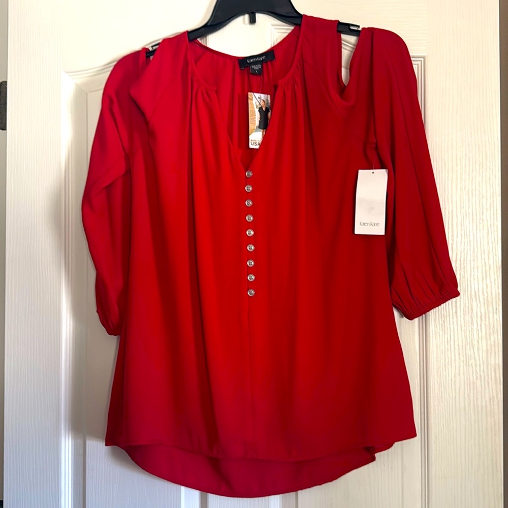 Cute Karen Kane blouse 
Brand new with tags
